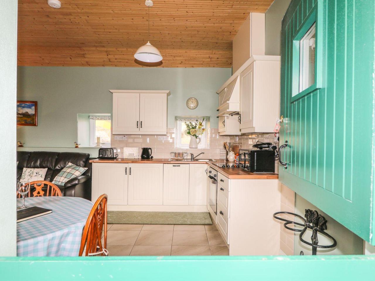 Pat White'S Cottage روستريفور المظهر الخارجي الصورة